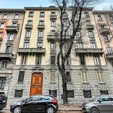 Appartamento Beatrice - Affitti Brevi Italia Milan Luaran gambar
